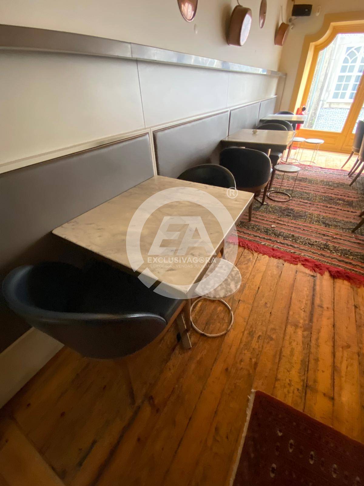 Fotografia 11 de 11: Lote de Equipamentos e Máquinas para Restauração